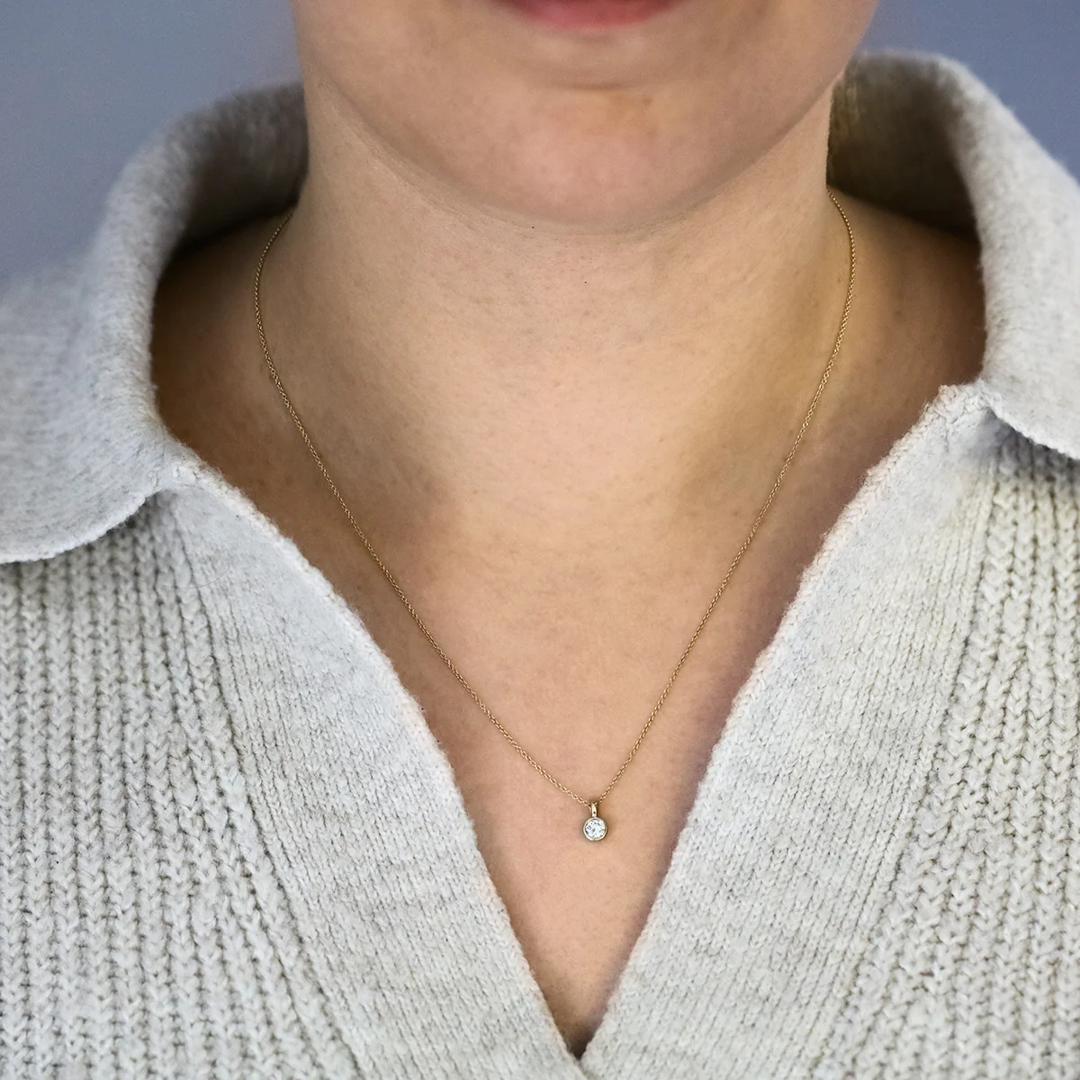 0.21ct Brilliant Cut Diamond Rubover Pendant | Pre-Loved | 9K Yellow Gold - Image 4
