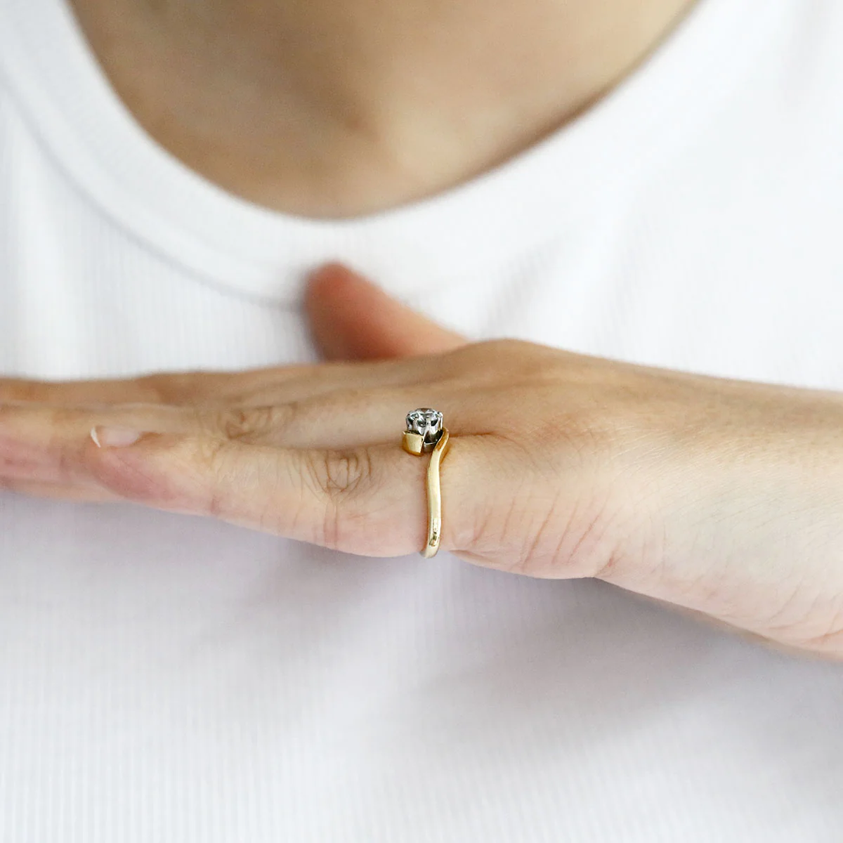 0.43ct Brilliant Cut Diamond Twist Engagement Ring | Pre-Loved | 18K Yellow Gold - Image 7