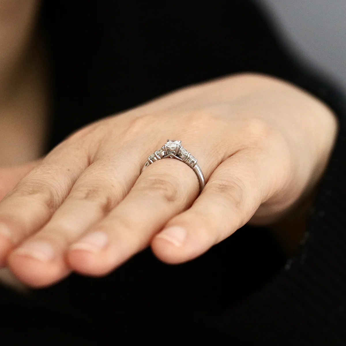 0.86ct Diamond Five Stone Ring | Pre-Loved | 18K White Gold - Image 8