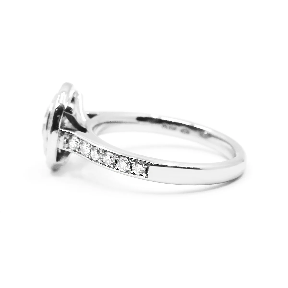 0.90ct Diamond Halo Engagement Ring | Pre-Loved | Platinum - Image 2