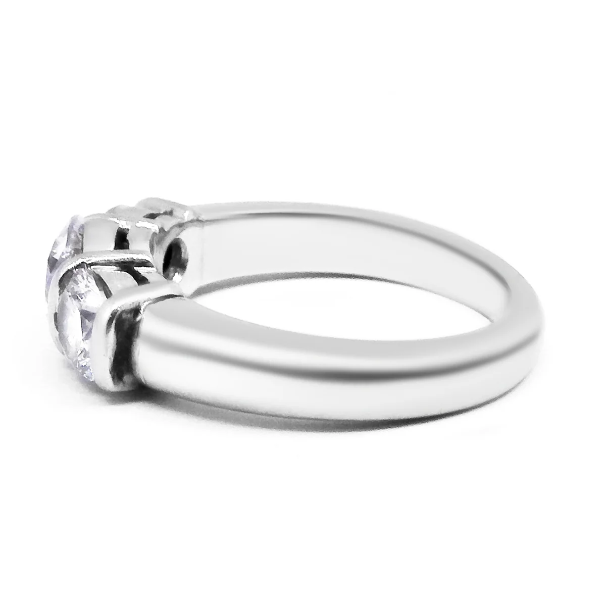 1.62ct Diamond Three Stone Ring | Pre-Loved | Platinum - Image 2