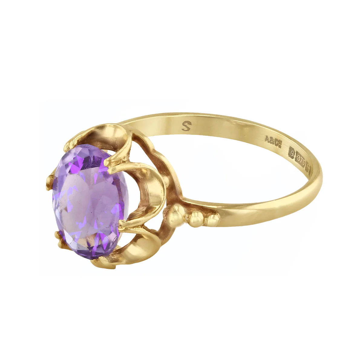 1972 Vintage Amethyst Fluted Dress Ring | Pre-Loved | 9K Yellow Gold - Image 3