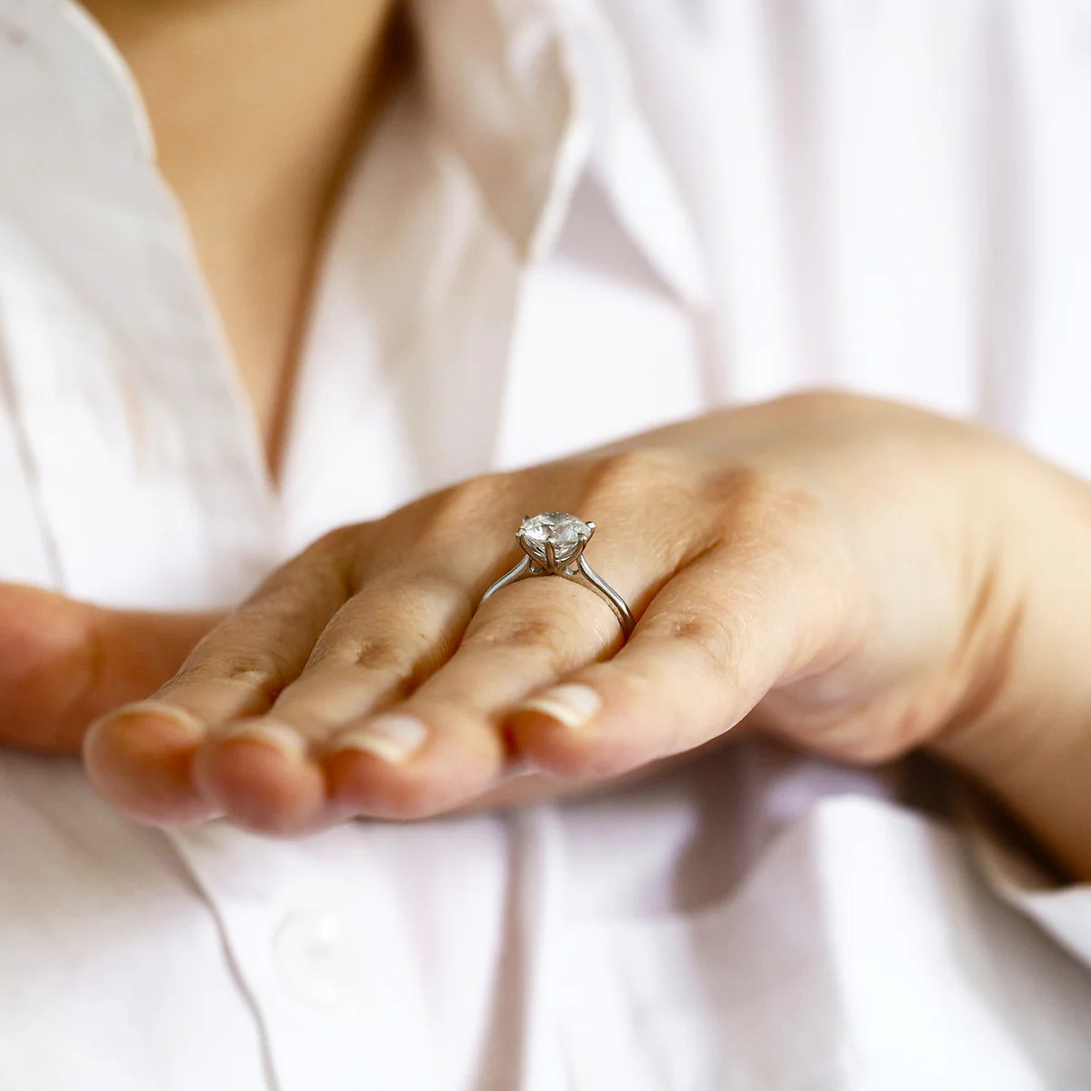 2.00ct Brilliant Cut Solitaire Diamond Engagement Ring | Platinum - Image 7