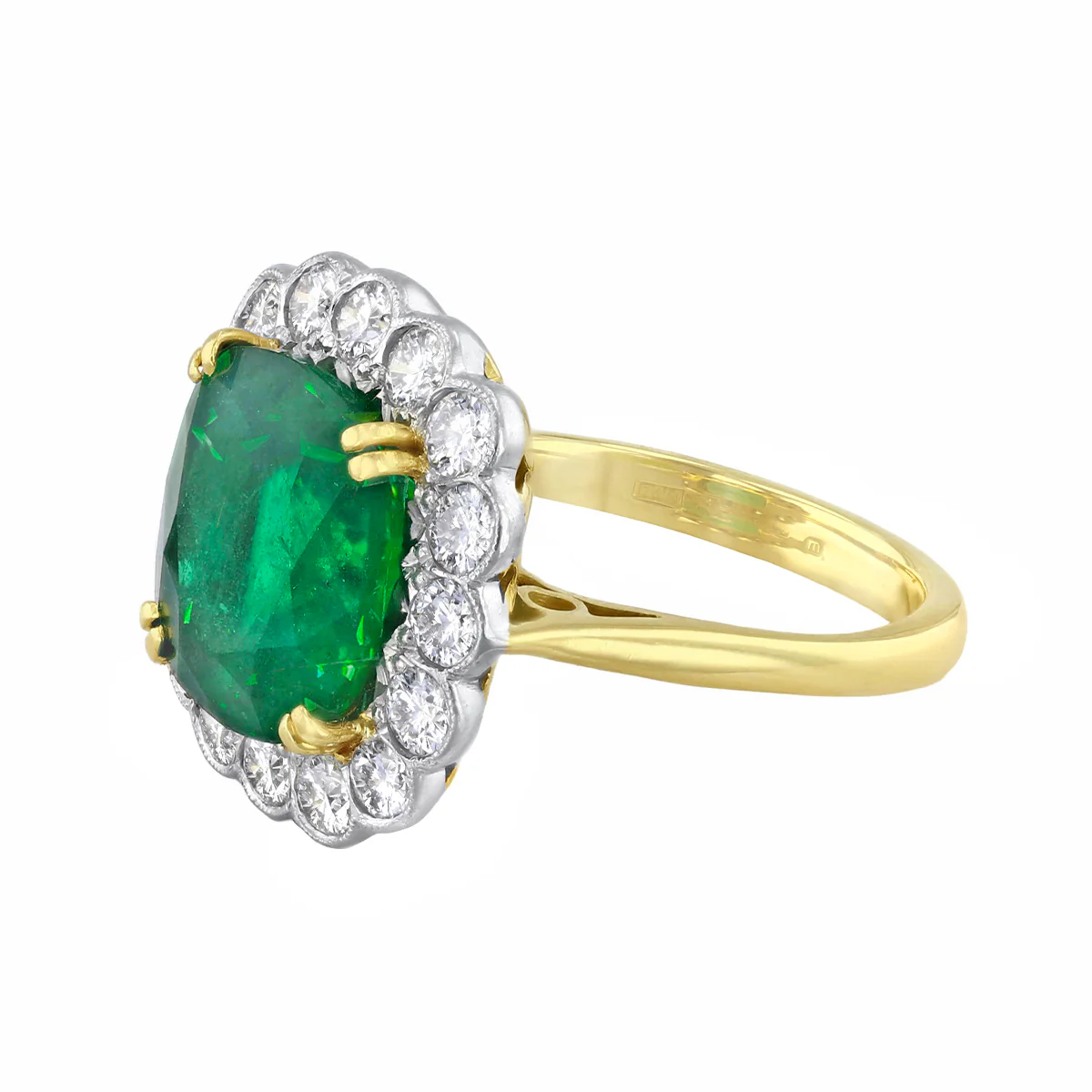 5.29ct Emerald and 1.12ct Diamond Cluster Ring | Pre-Loved | 18K Yellow Gold - Image 3