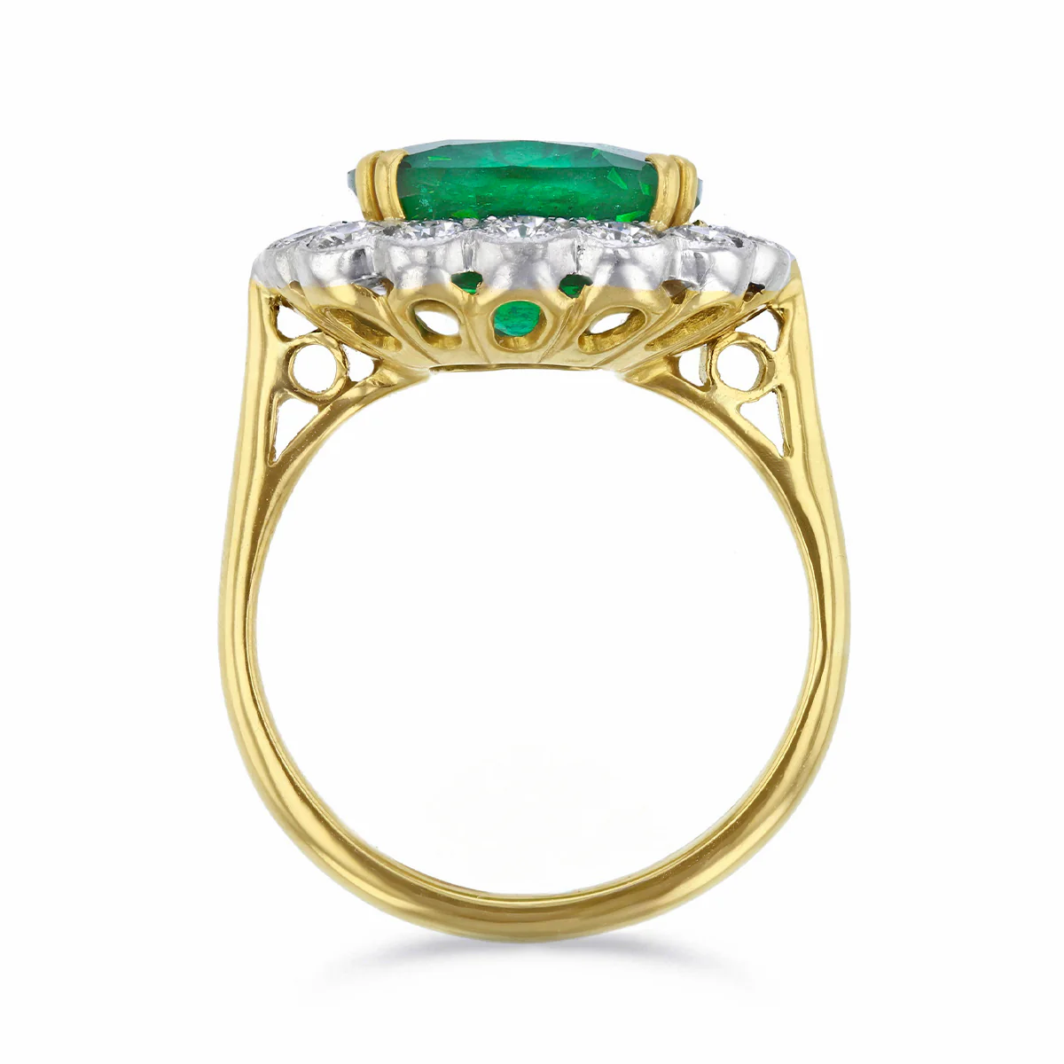 5.29ct Emerald and 1.12ct Diamond Cluster Ring | Pre-Loved | 18K Yellow Gold - Image 5