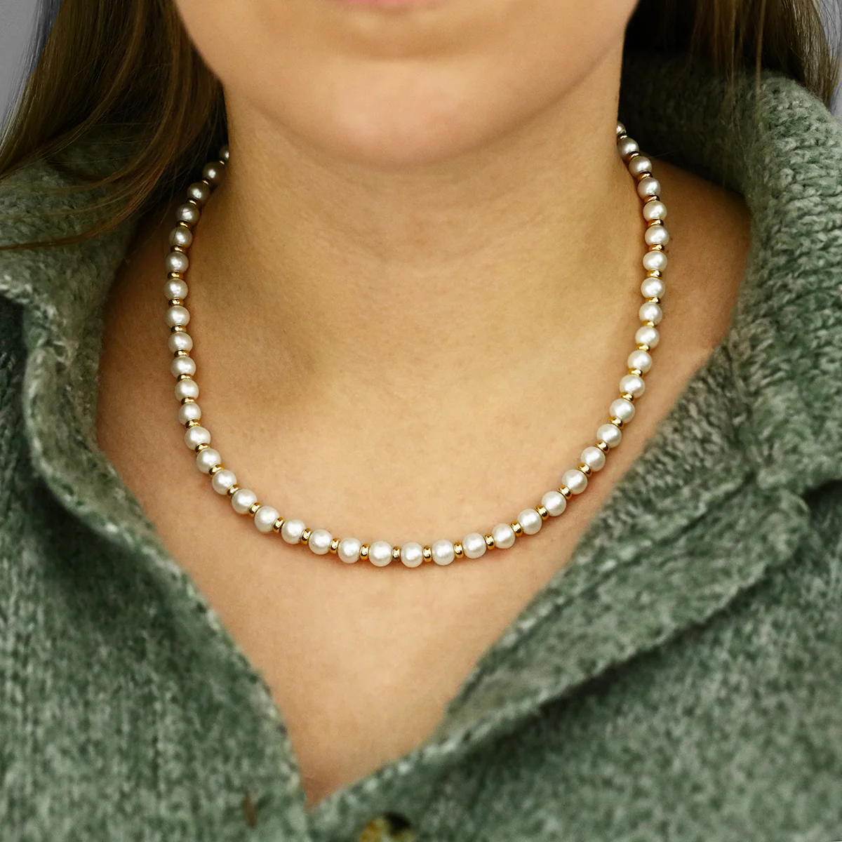 Pearlessence Collection 6"-6.5"mm Freshwater Pearl and Gold Rondelles Necklace | 9K Yellow Gold - Image 3