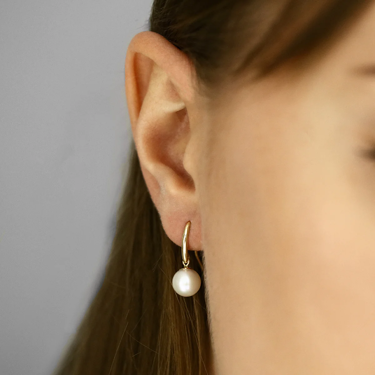 Pearlessence Collection 8-8.5mm White Cultured River Pearl Drop Earrings With Shepherds Crook Fittings | 9K Yellow Gold - Image 5