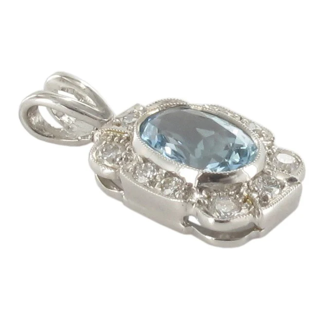 Aquamarine & Diamond Cluster Pendant | 18K White Gold - Image 3