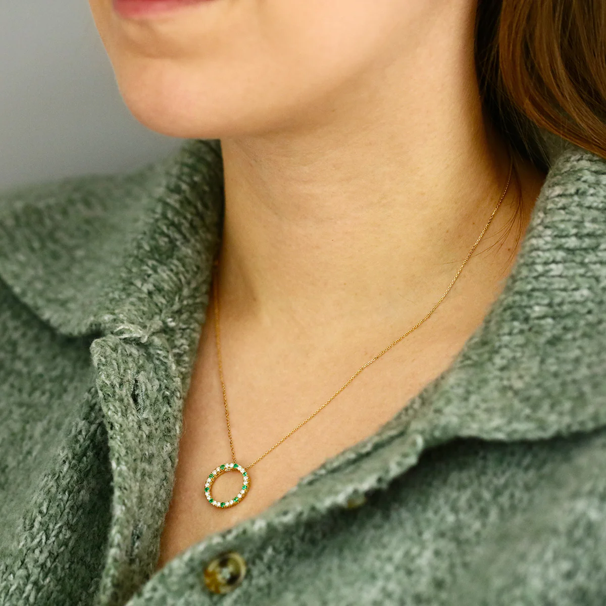 Bijou Collection 0.20ct Emerald and 0.34ct Diamond Open Circle Pendant | 9K Yellow Gold - Image 5
