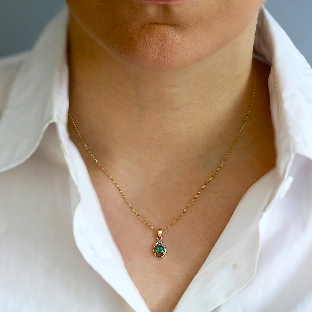 Bijou Collection 0.33ct Pear Emerald and Diamond Pendant | 9K Yellow Gold - Image 5
