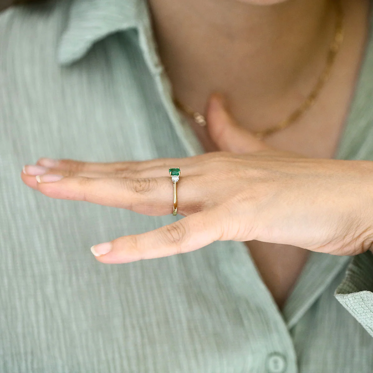 Heirloom Collection 0.90ct Cushion Cut Zambian Emerald and 0.27ct Diamond Three Stone Ring | 18K Yellow Gold - Image 7