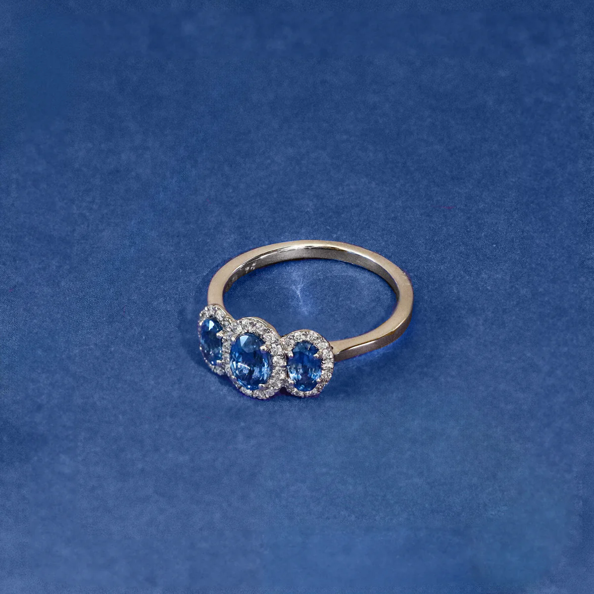 Bijou Collection 1.16ct Oval Blue Sapphire  & Diamond Triple Halo Cluster Ring | Platinum - Image 7