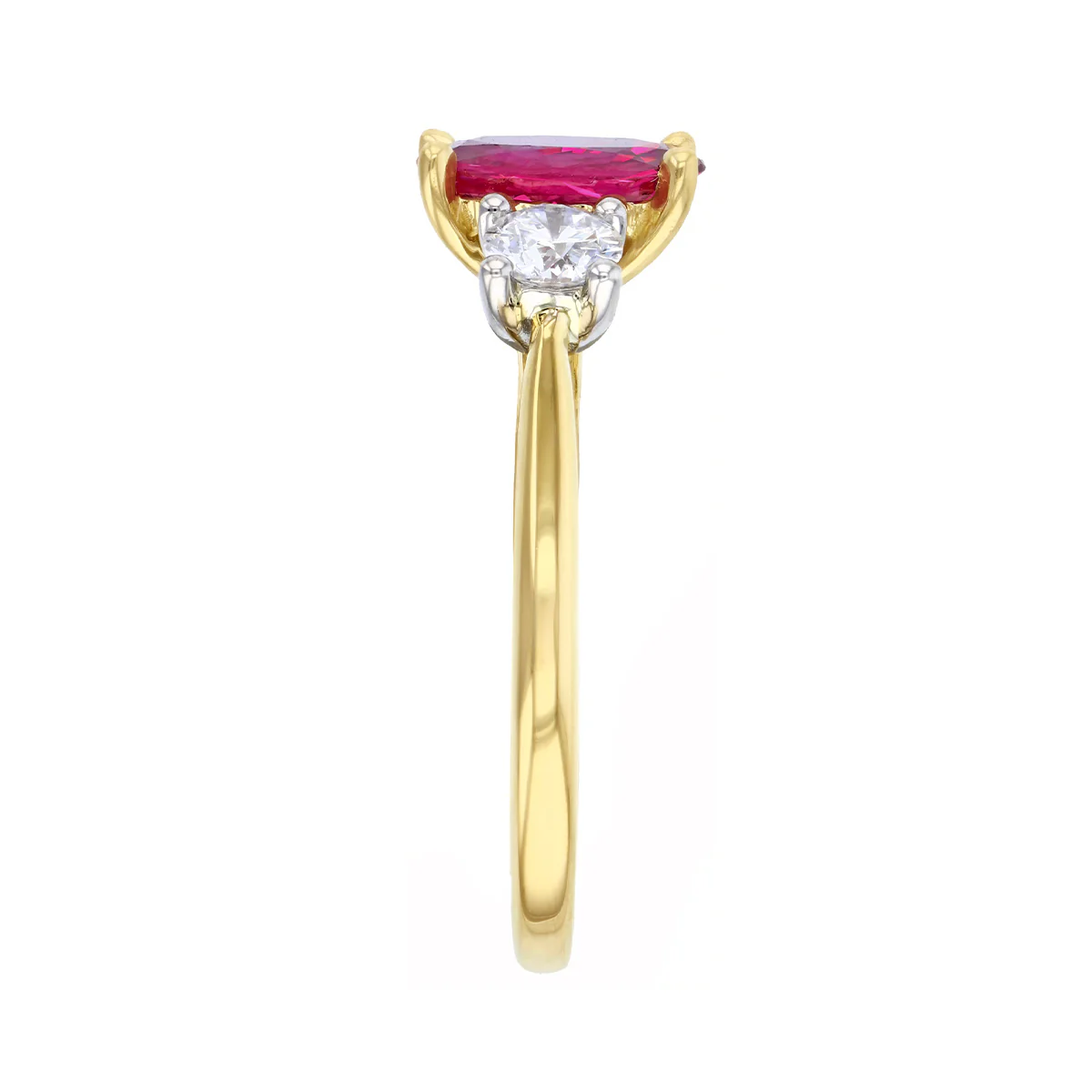 Heirloom Collection 1.21ct Myanmar Ruby and 0.50ct Brilliant Cut Diamond Trilogy Ring | 18K Yellow Gold & Platinum Set - Image 4