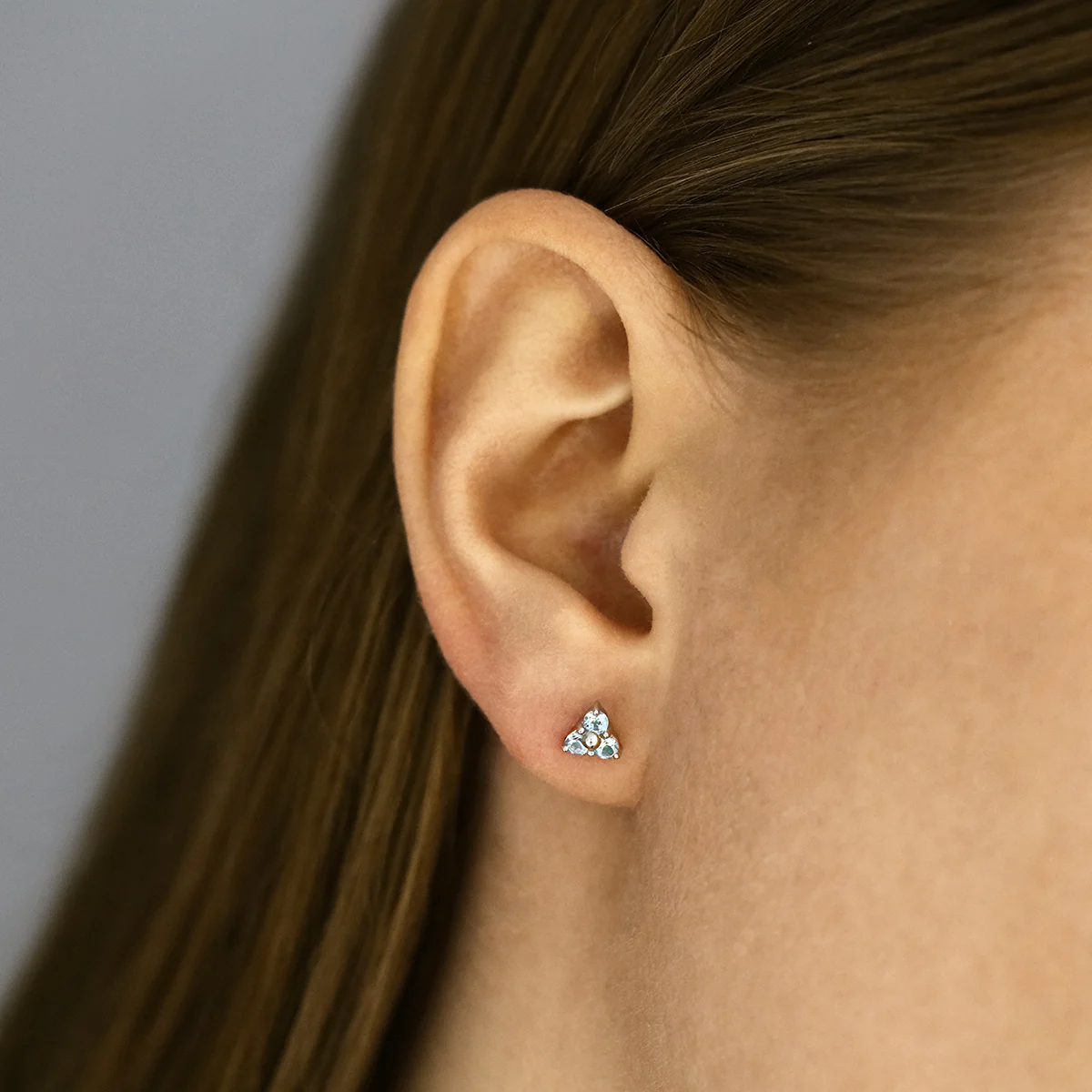 Birthstone Collection 0.34ct Aquamarine Trefoil Stud Earrings | 9K White Gold - Image 5
