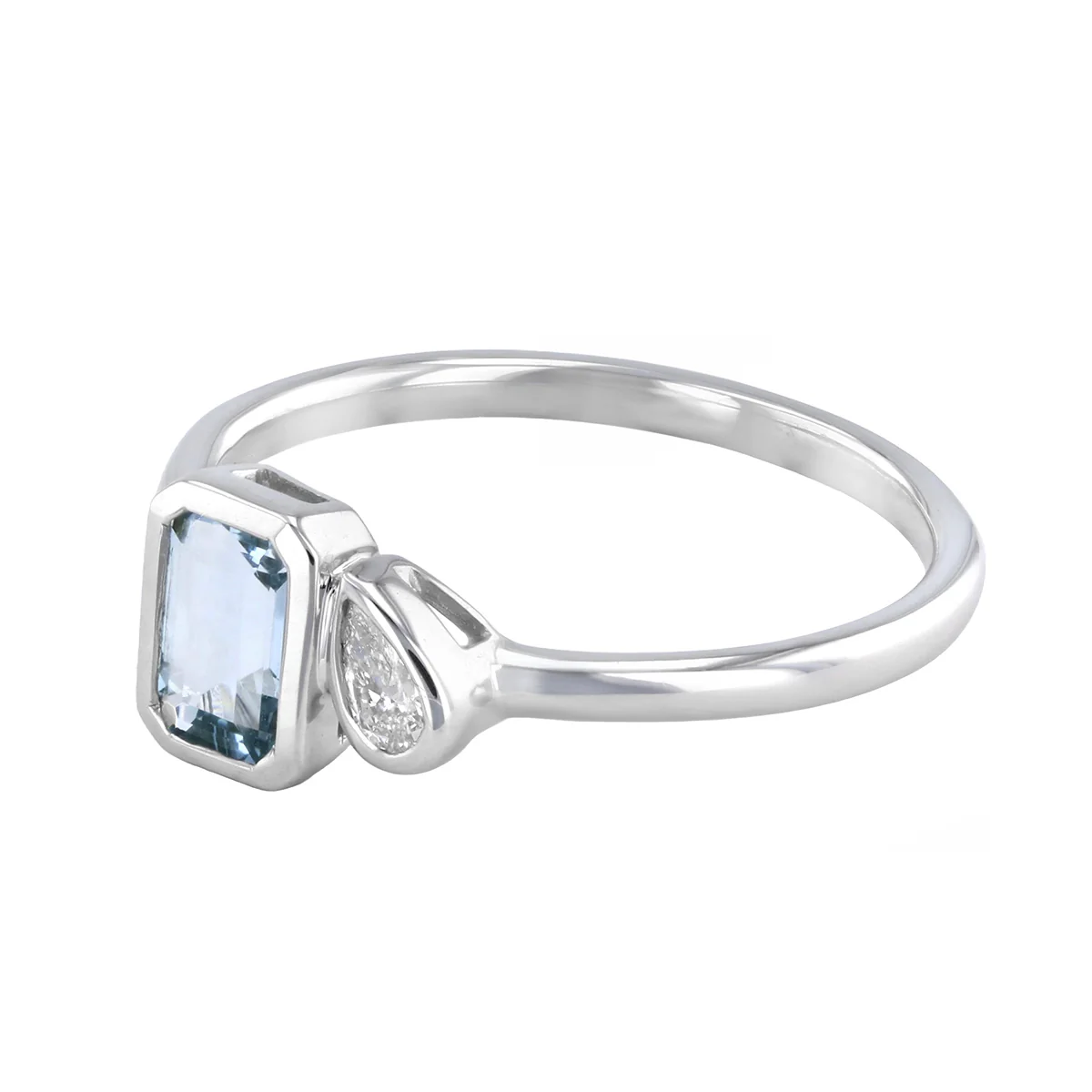 Birthstone Collection 0.48ct Aquamarine and 0.09ct Diamond Toi et Moi Bezel Set Ring | 9K White Gold - Image 3