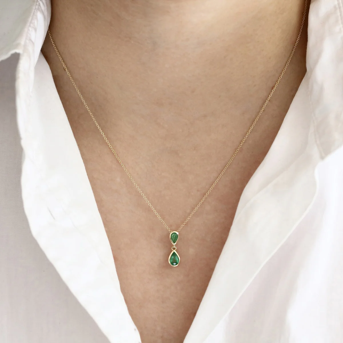 Birthstone Collection 0.71ct Emerald Double Bezel Set Drop Pendant | 9K Yellow Gold - Image 4