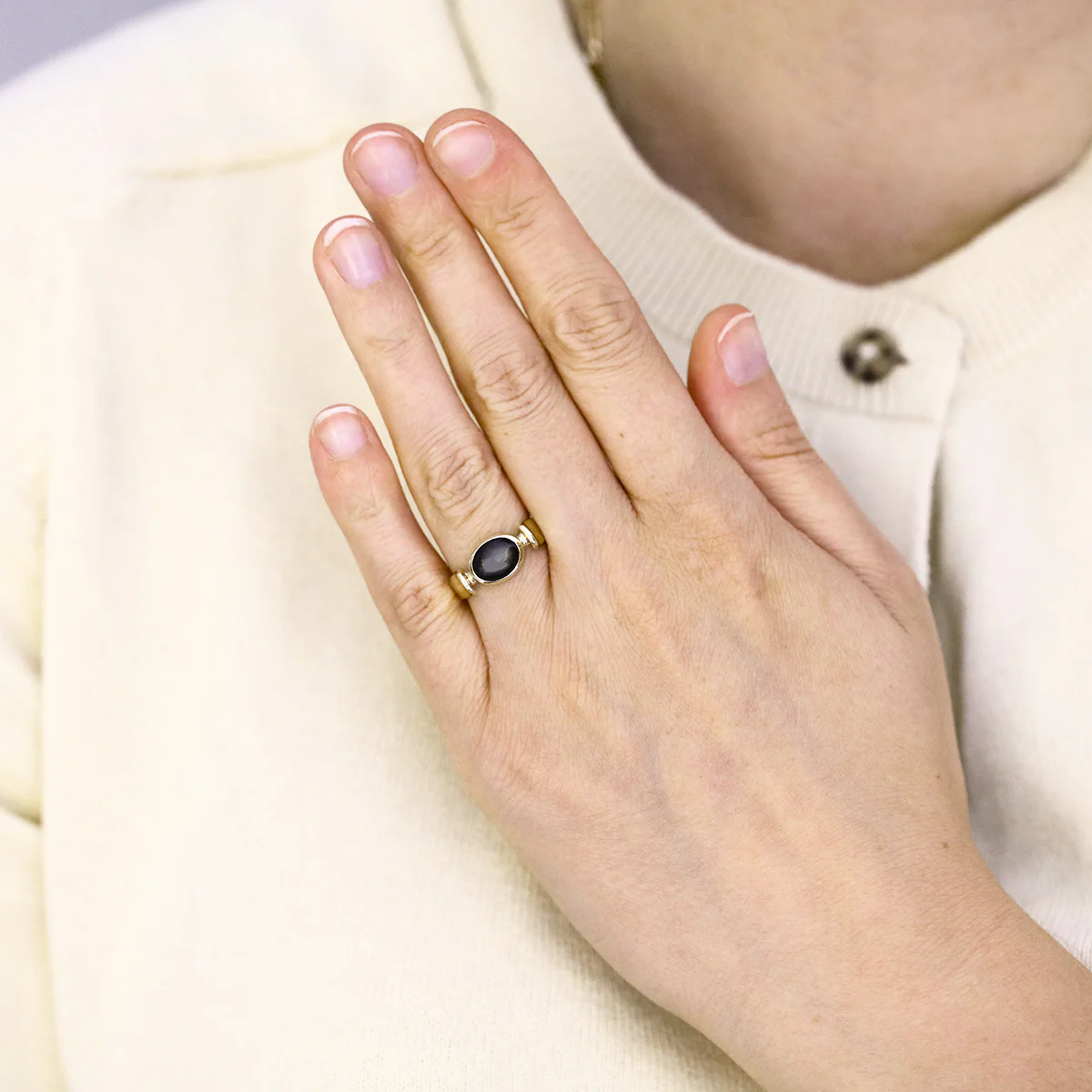 Black Star Sapphire Dress Ring | Pre-Loved | 9K Yellow Gold - Image 7