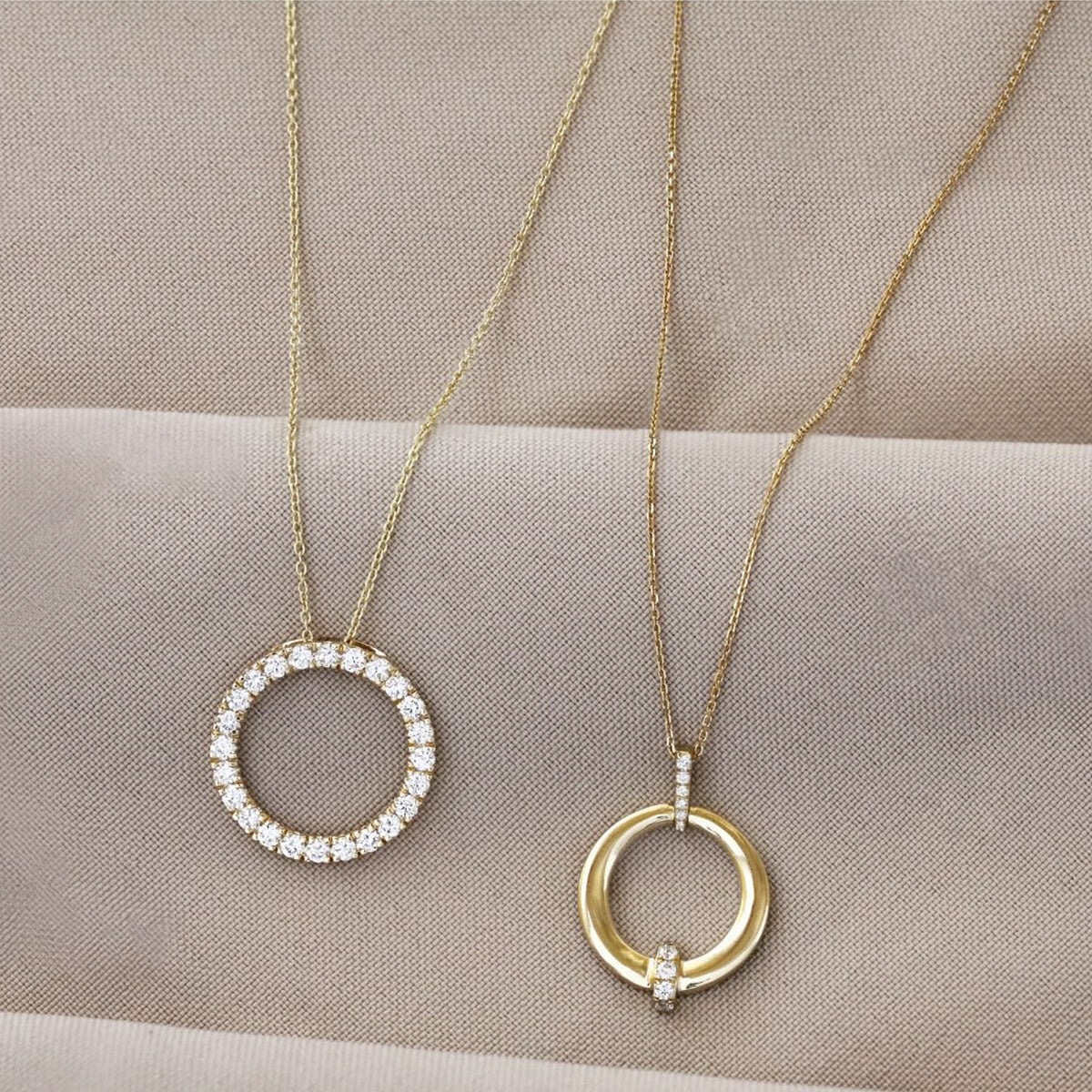 Everyday Diamonds 0.13ct Brilliant Cut Natural Diamond Circular Necklace | 9K Yellow Gold - Image 6