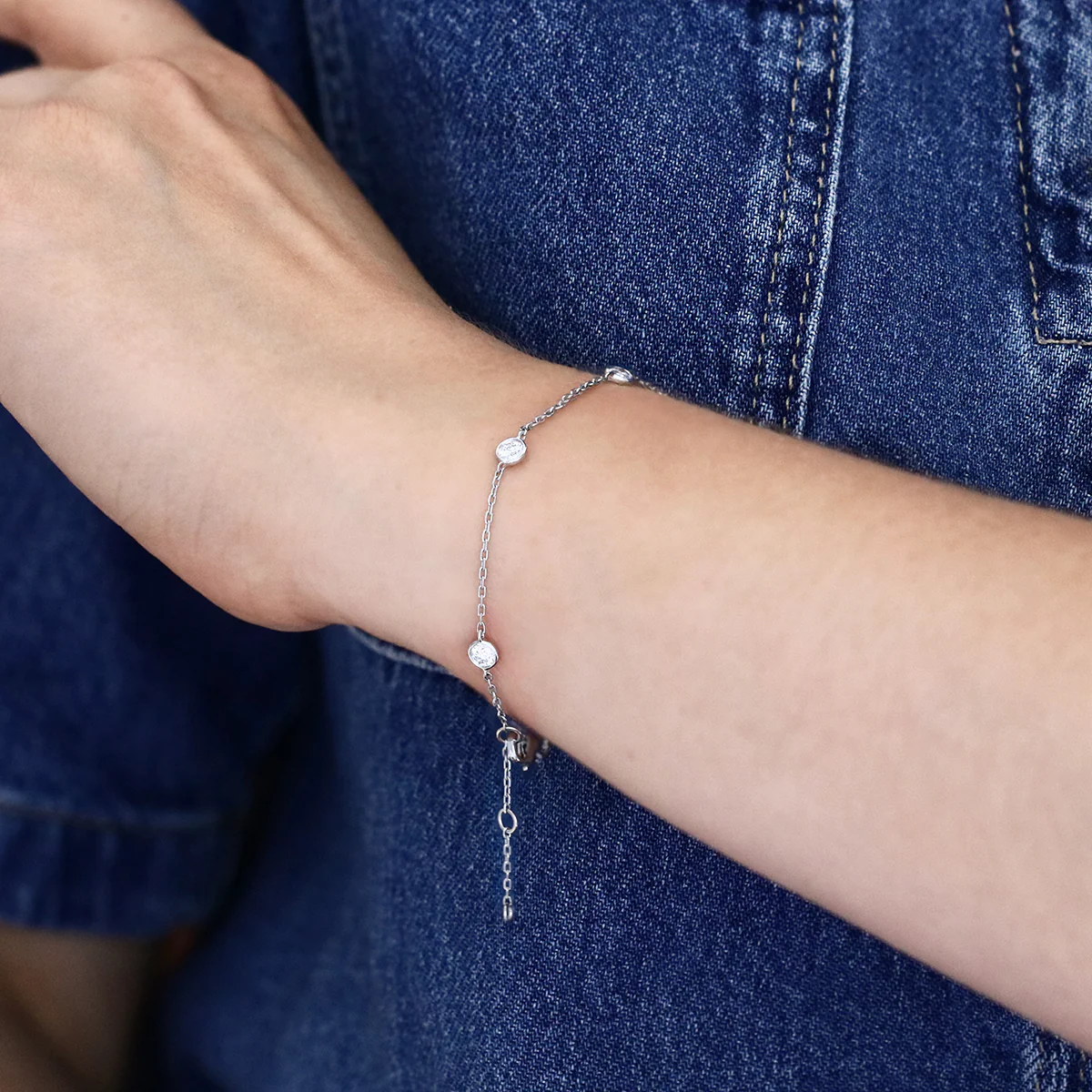 Everyday Diamonds Brilliant Cut Lab Grown Diamond Station Bracelet | 9K White Gold - Image 4