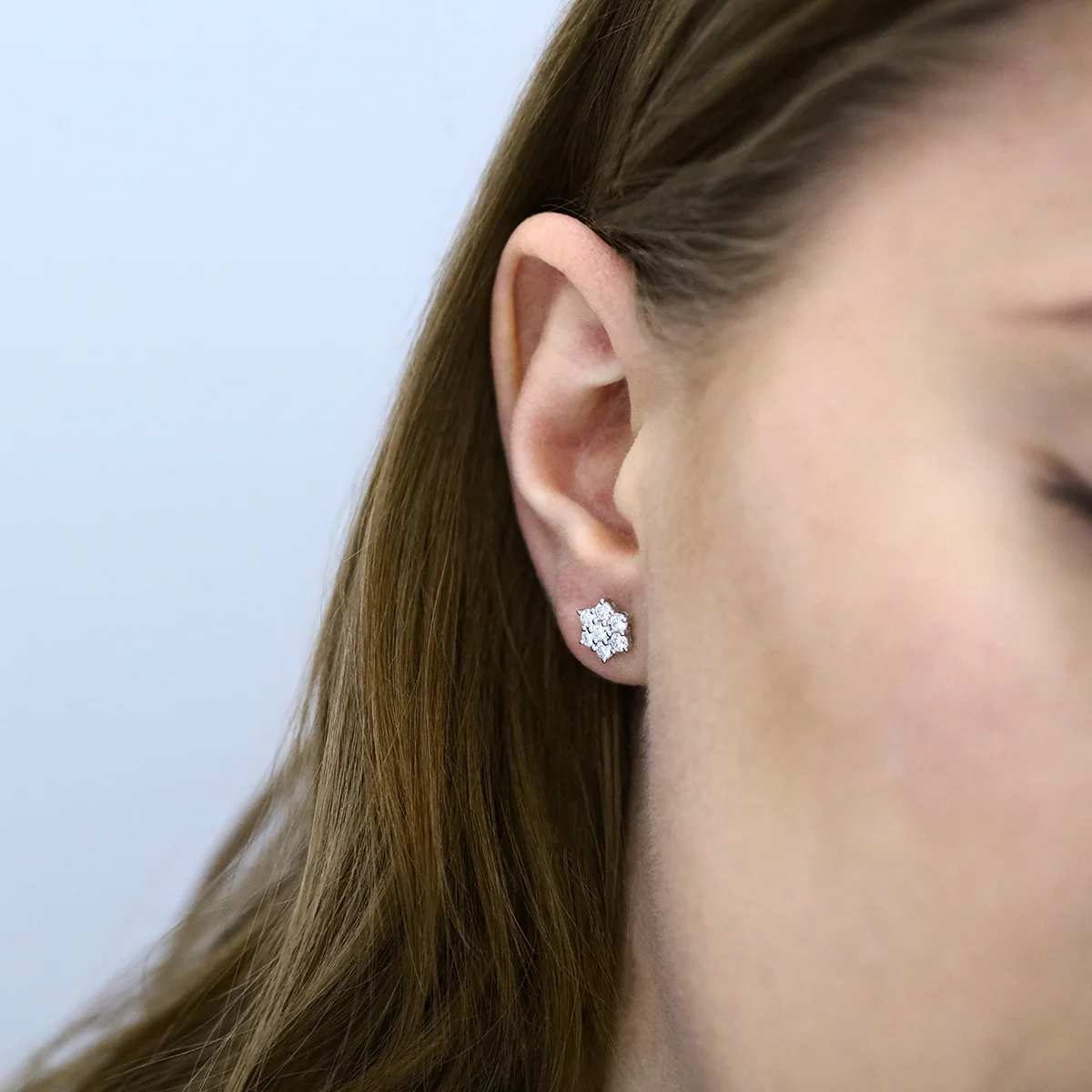 Everyday Diamonds 0.88ct Lab Grown Round Brilliant Flower Cluster Earrings | 9K White Gold - Image 6
