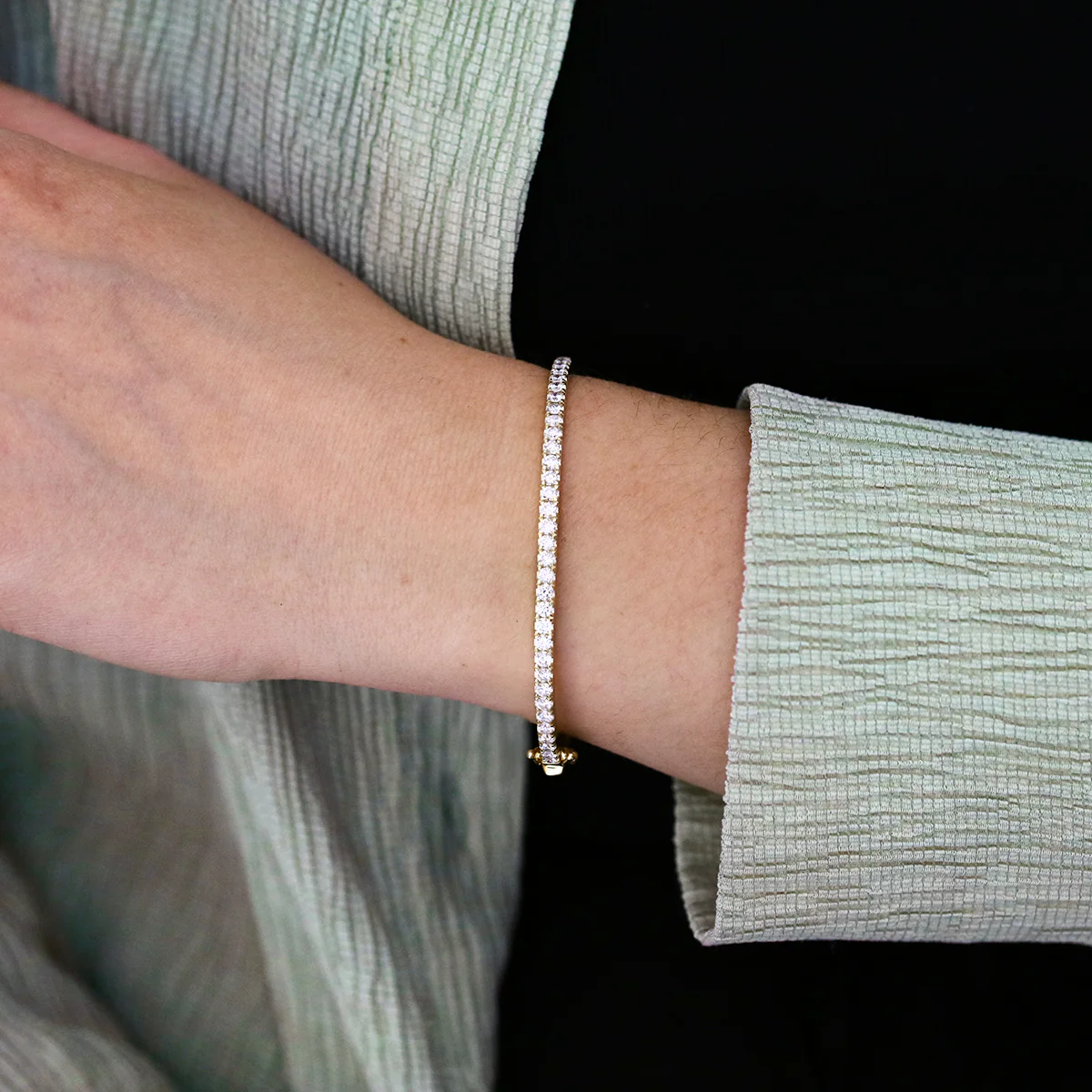Everyday Diamonds 2.02ct Brilliant Cut Lab Grown Eternity Bangle | 9K Yellow Gold - Image 3