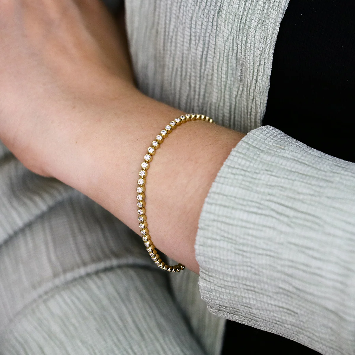 Everyday Diamonds 2.03 Round Brilliant Lab Grown Bezel Set Tennis Bracelet | 9K Yellow Gold - Image 5