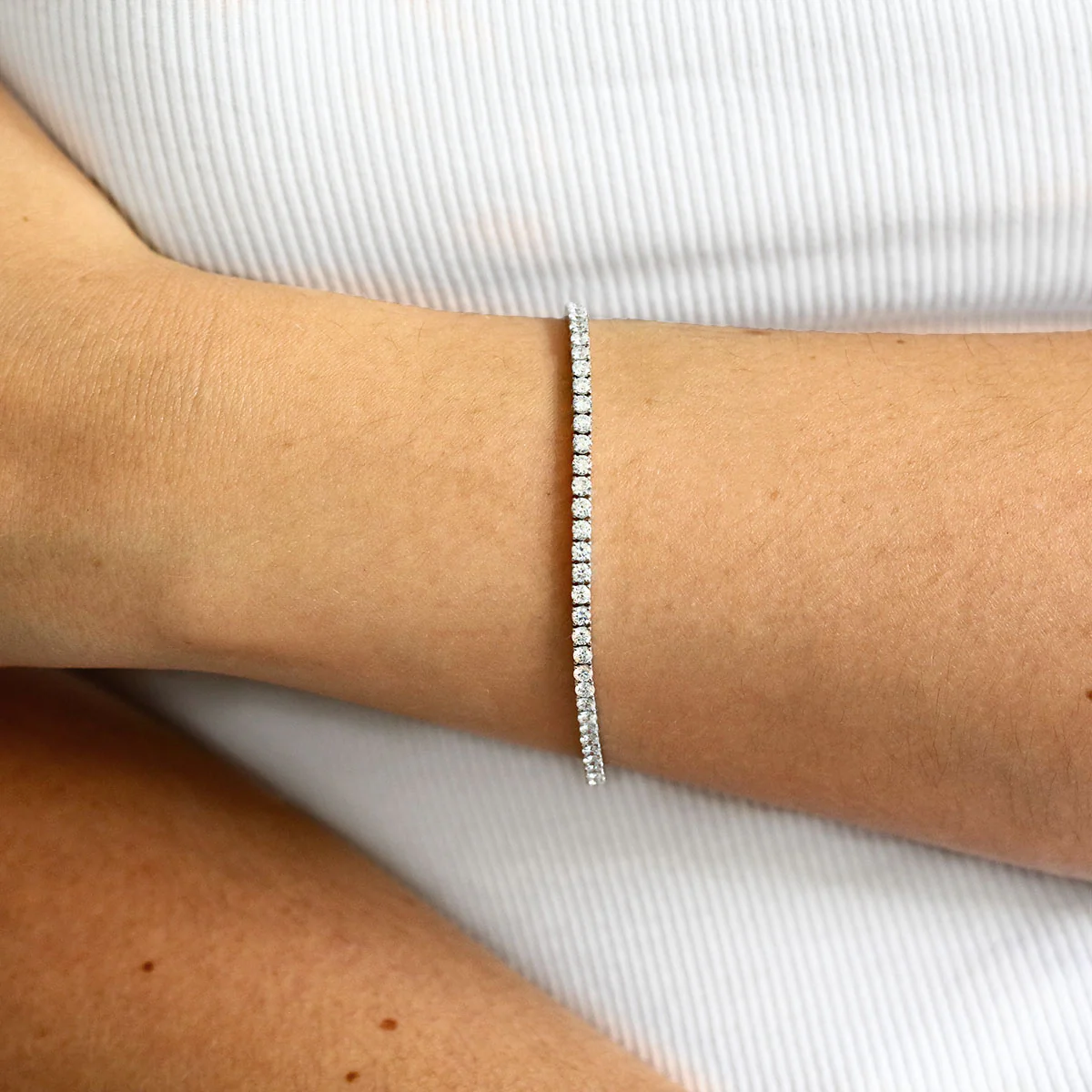 Everyday Diamonds 4.01ct Lab Grown Round Brilliant Cut Tennis Bracelet | 9K White Gold - Image 4