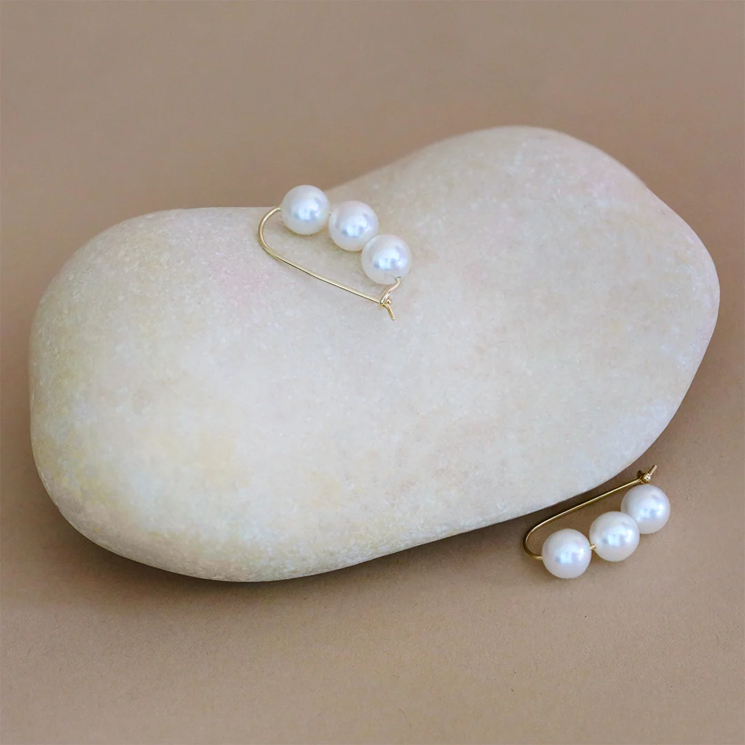 Mizuki Sea of Beauty Collection Medium Akoya  Safety Pin Earrings | 14K Yellow Gold - Image 4