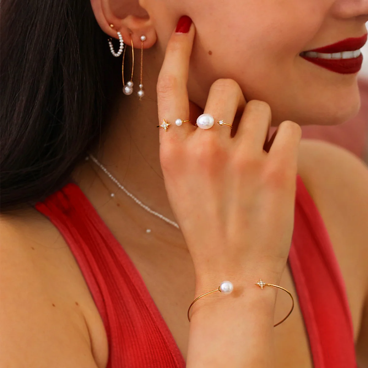 Mizuki Sea of Beauty Small Diamond Star & Freshwater Pearl Cuff |14K Yellow Gold - Image 7
