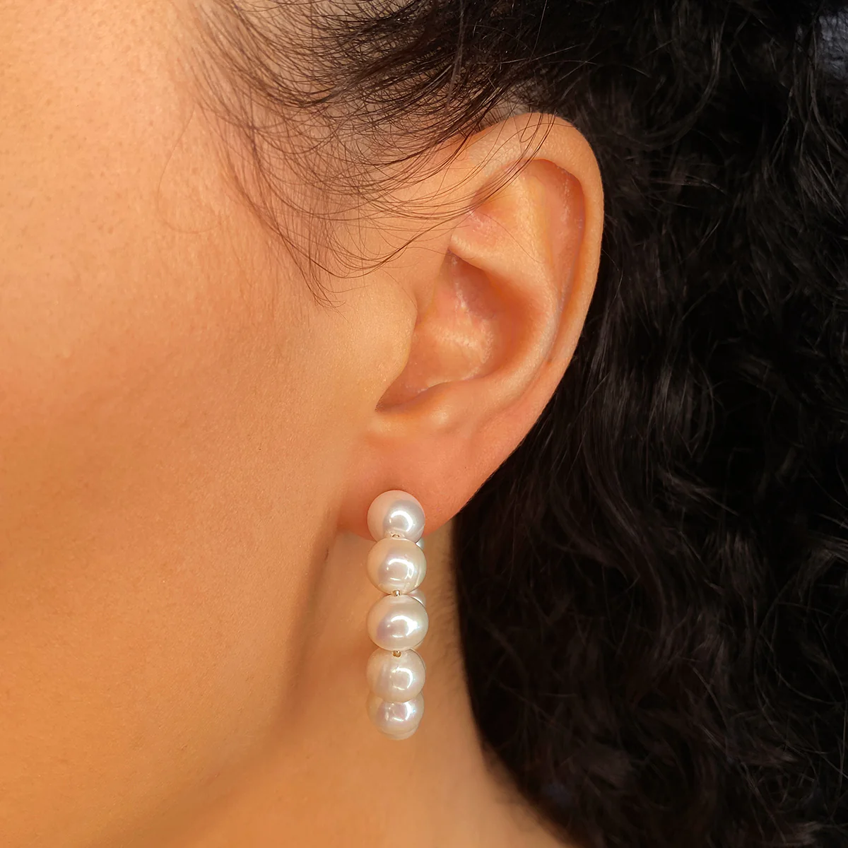 New York Collection Graduated Pearl Hoop Earrings | 14K Yellow Gold - Image 6