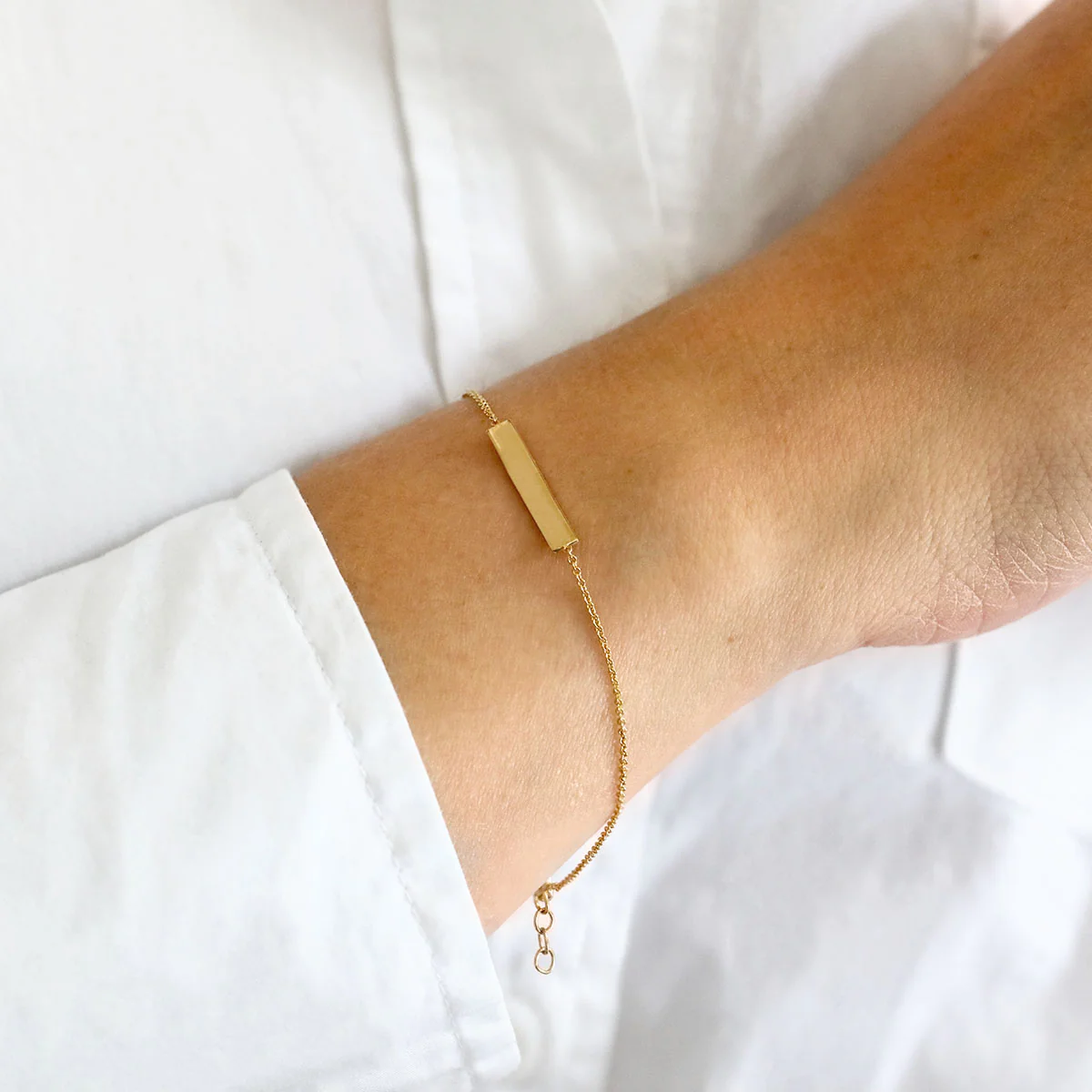 Personalised Horizontal Bar 7" - 7.5" Bracelet | 9K Yellow Gold - Image 4