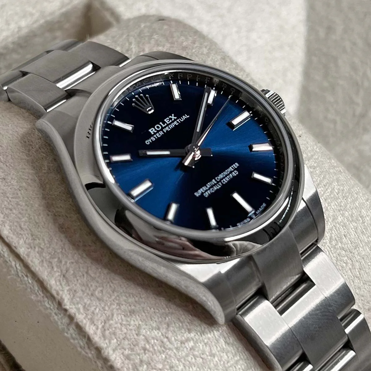Rolex, Oyster Perpetual 31, Oystersteel  | Pre-Owned | 277200 - 2021 - Image 8