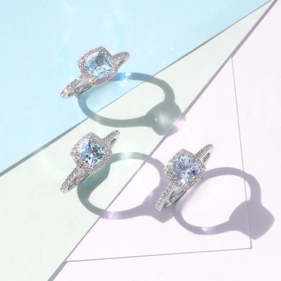 Rosa Mer Collection 0.92ct Cushion Cut Aquamarine & Diamond Halo Ring - Image 5