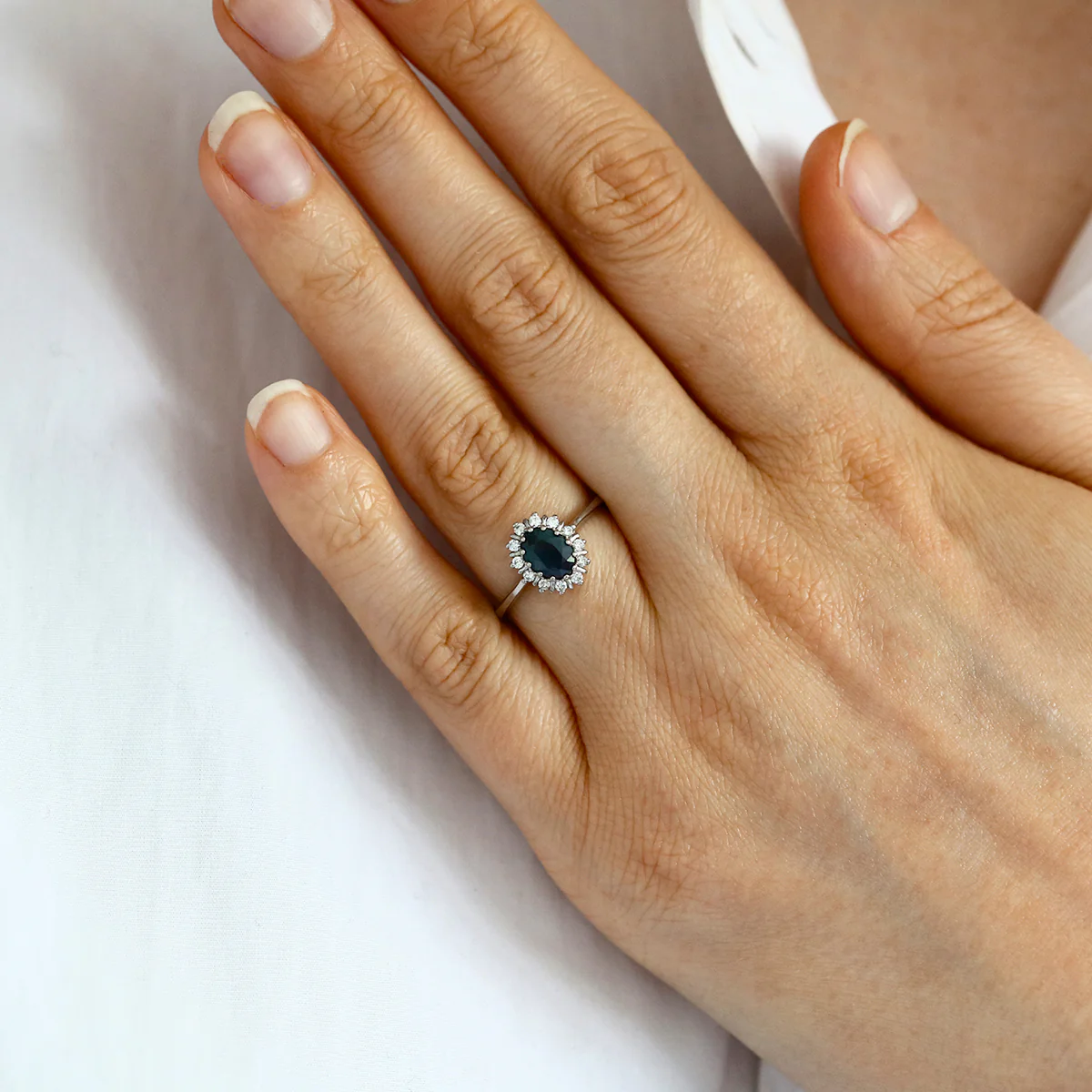 Sapphire and Diamond Bar Set Cluster Ring | Pre-Loved | 18K White Gold - Image 6
