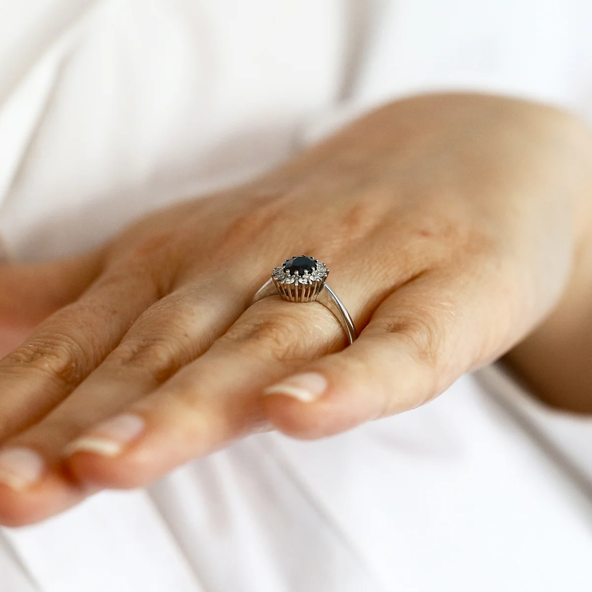 Sapphire and Diamond Bar Set Cluster Ring | Pre-Loved | 18K White Gold - Image 8