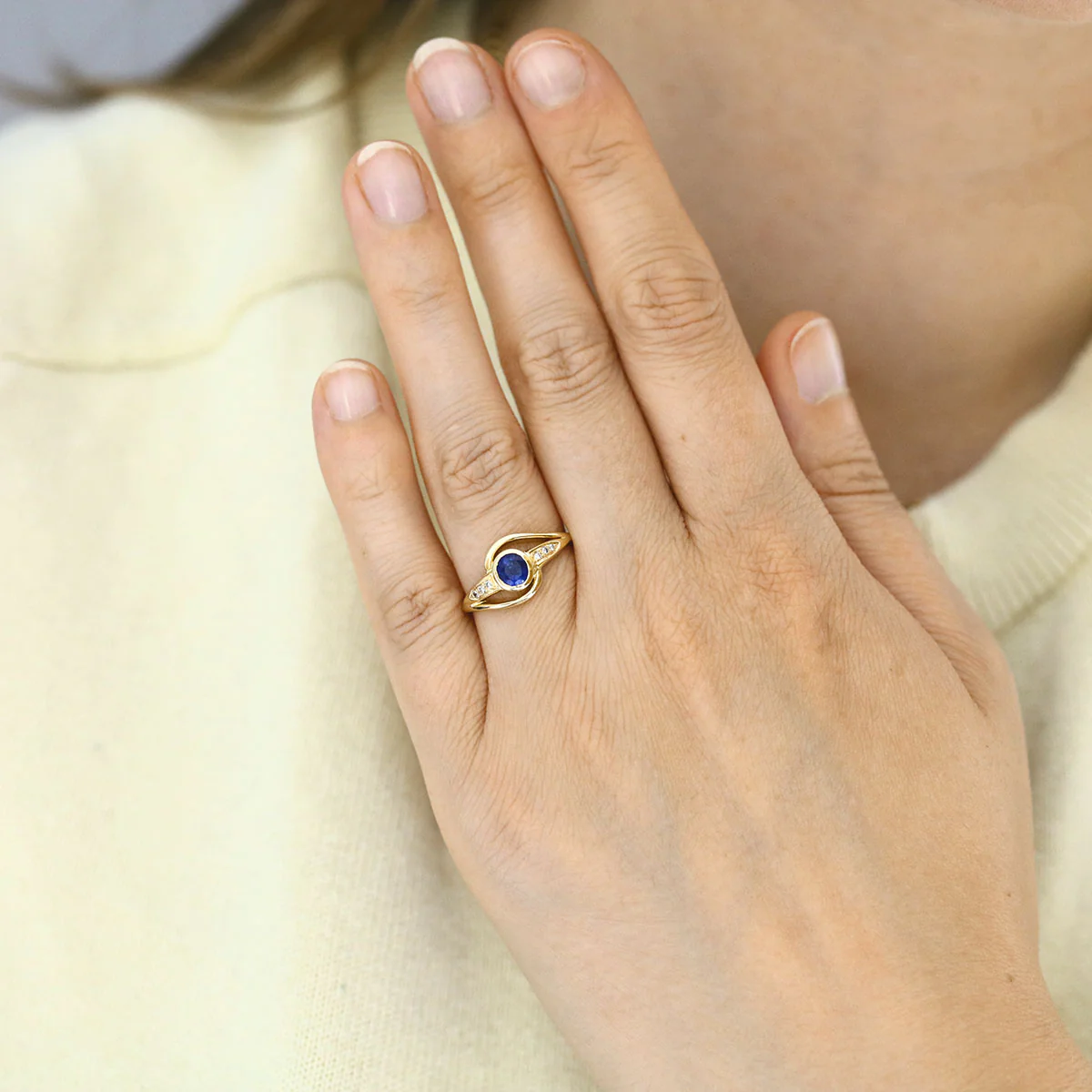 Sapphire & Diamond Sculptural Dress Ring | Pre-Loved | 18K Yellow Gold - Image 6