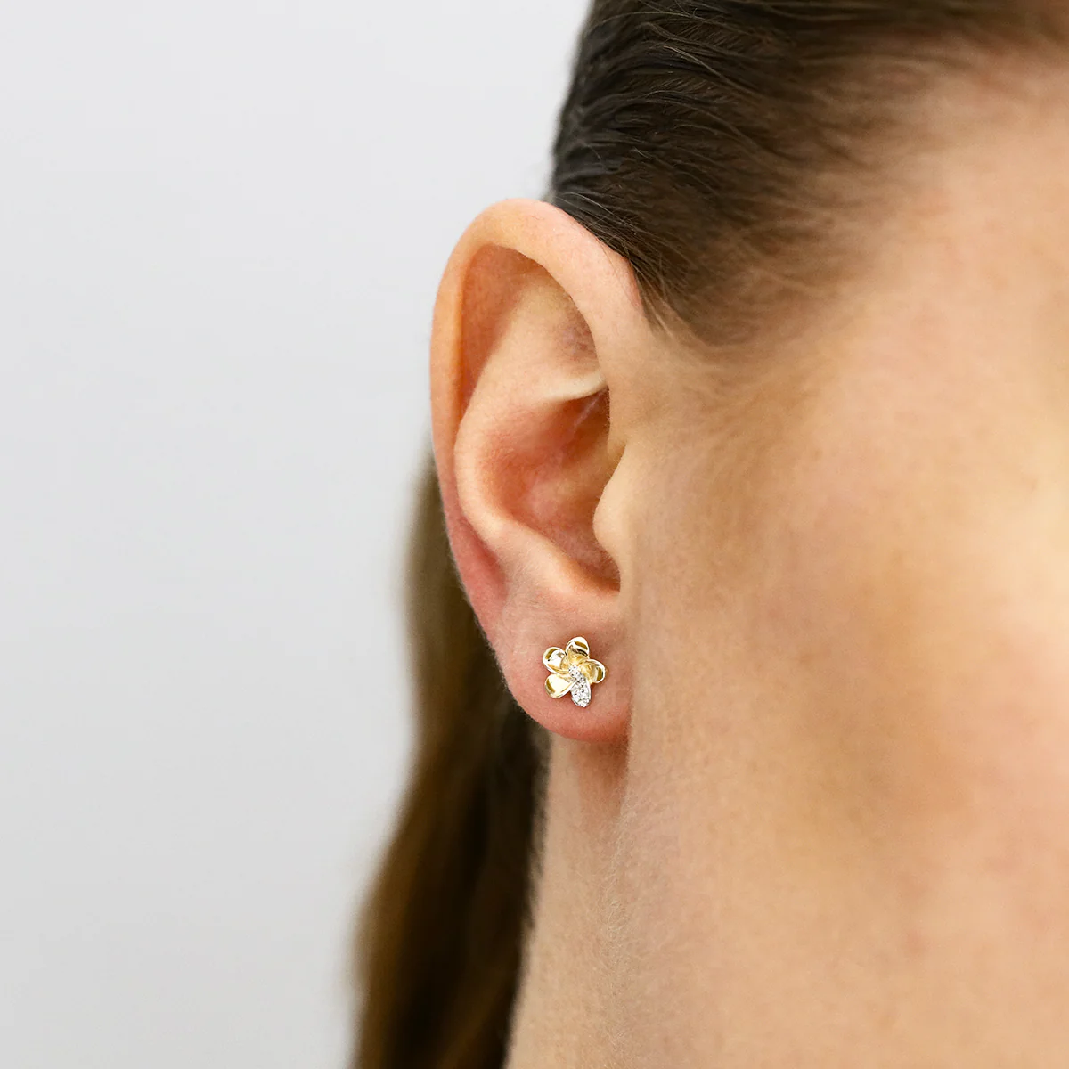 Soleil Collection 0.03ct Diamond Floral Earrings | 9K Yellow Gold - Image 6