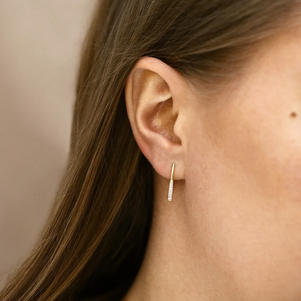 Everyday Diamonds 0.15ct Diamond Curved Drop Earrings | 9K Yellow Gold - Image 5