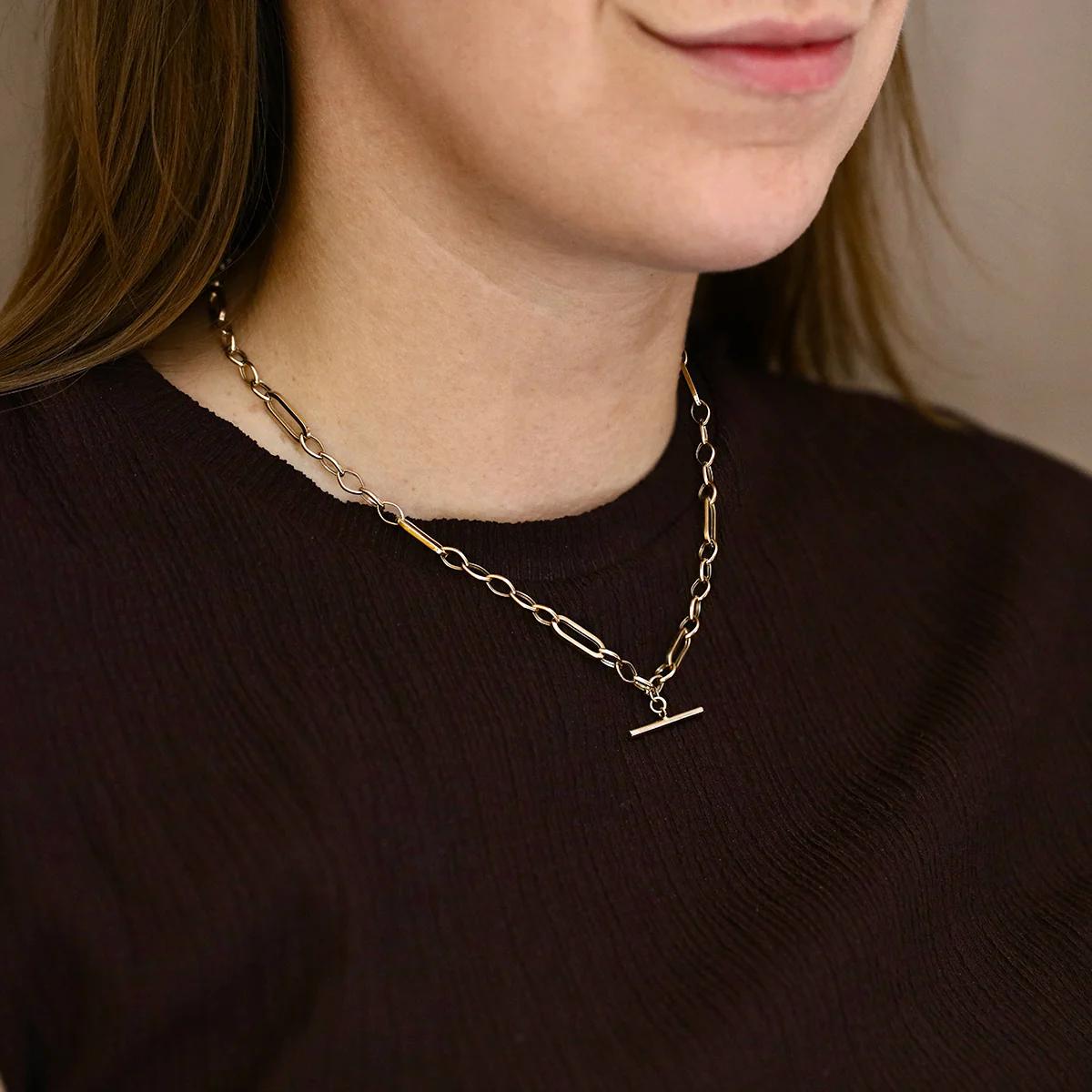Soleil Collection 18" Belcher & Paperclip T-Bar Necklace | 9K Yellow Gold - Image 4