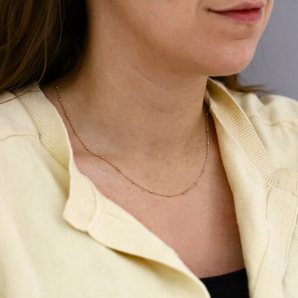 Soleil Collection 18" Curb and Ball Chain Necklace | 9K Yellow Gold - Image 4