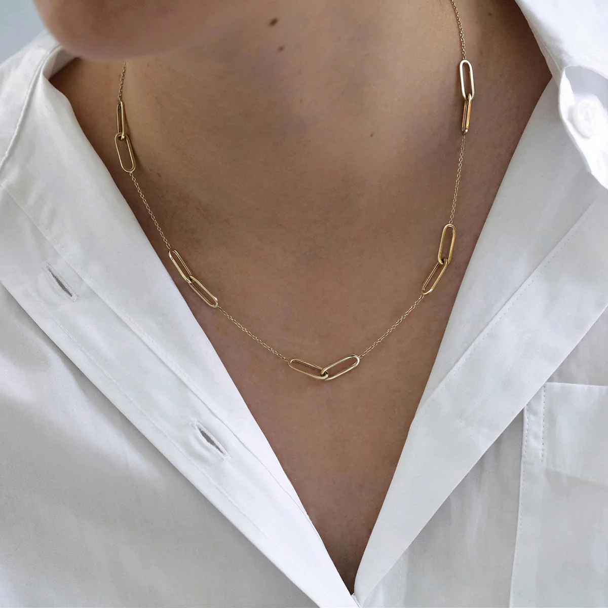 Soleil Collection 18" Double Oval Link Necklace | 9K Solid Yellow Gold - Image 4